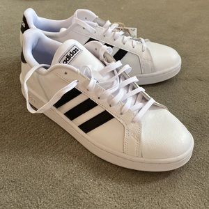 NWT Adidas Grand Court Shoes Mens Size 10